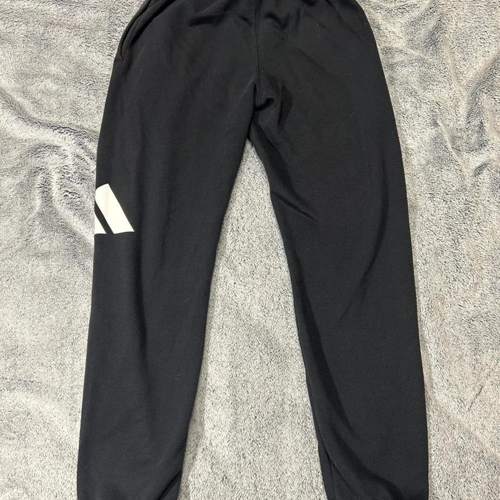 adidas women black